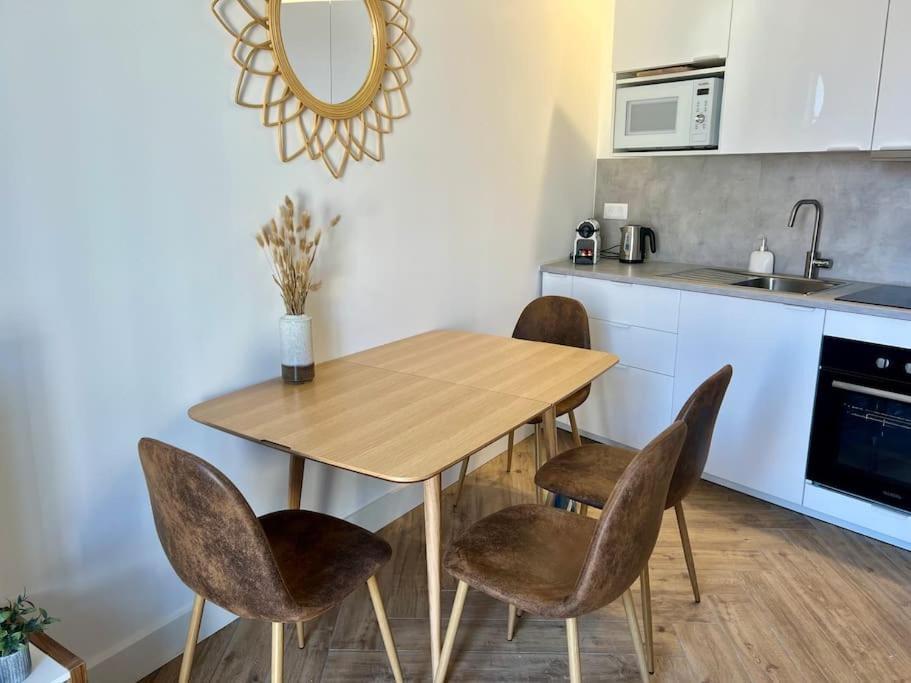 Soho - Le Corner Montpellier Apartment Luaran gambar